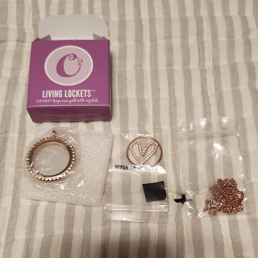 Origami Owl Living Lockets Rose Gold Necklace Set, Brand New